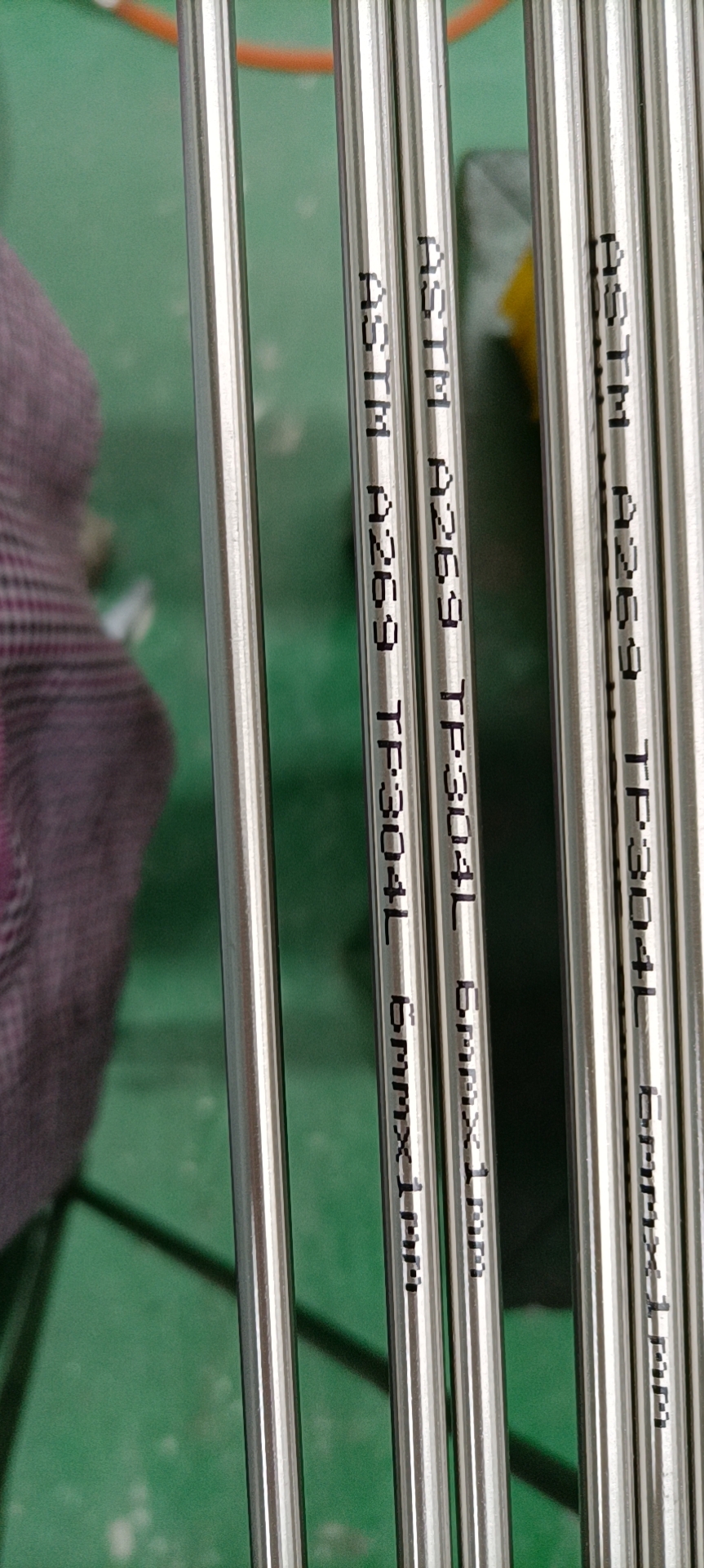 EN10216-5 1.4404 Steel Grade Smooth Polished Stainless Steel Tube