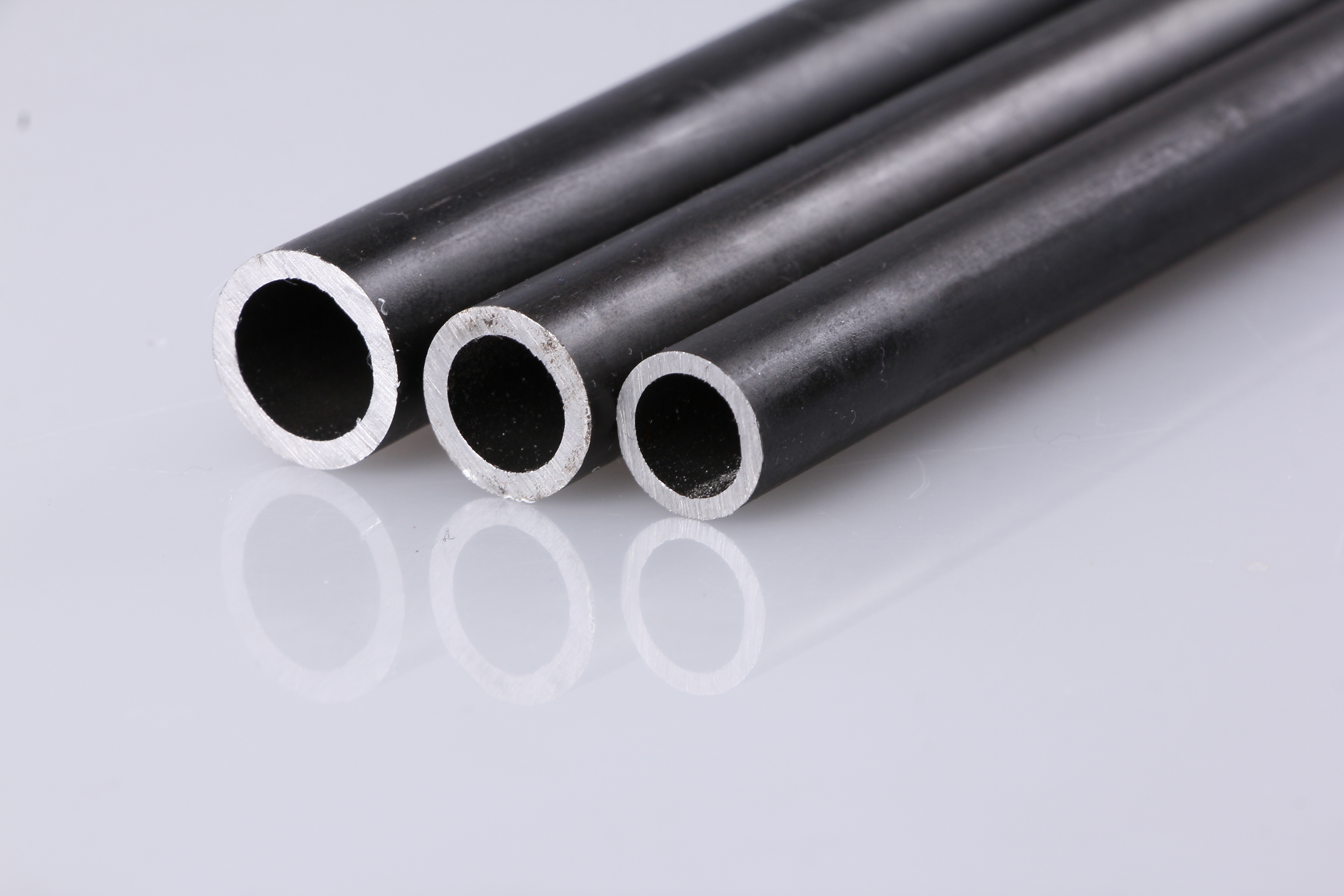 DIN1630 2mm-60mm Black Phosphated Steel Hydraulic Seamless Tube