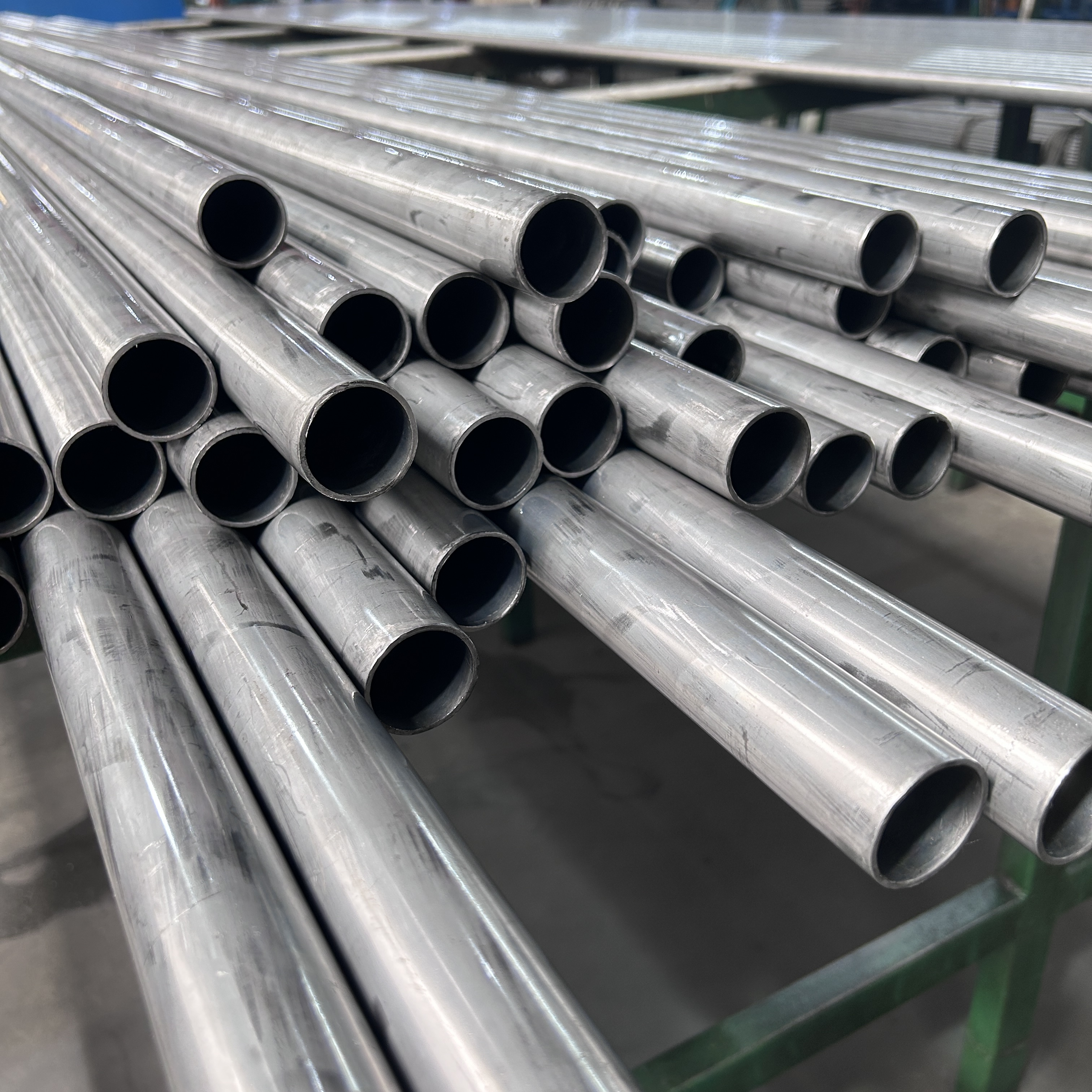 EN10305-2 EN10305-3 Cold Drawn Welded Precision Steel Tubes For Automotive