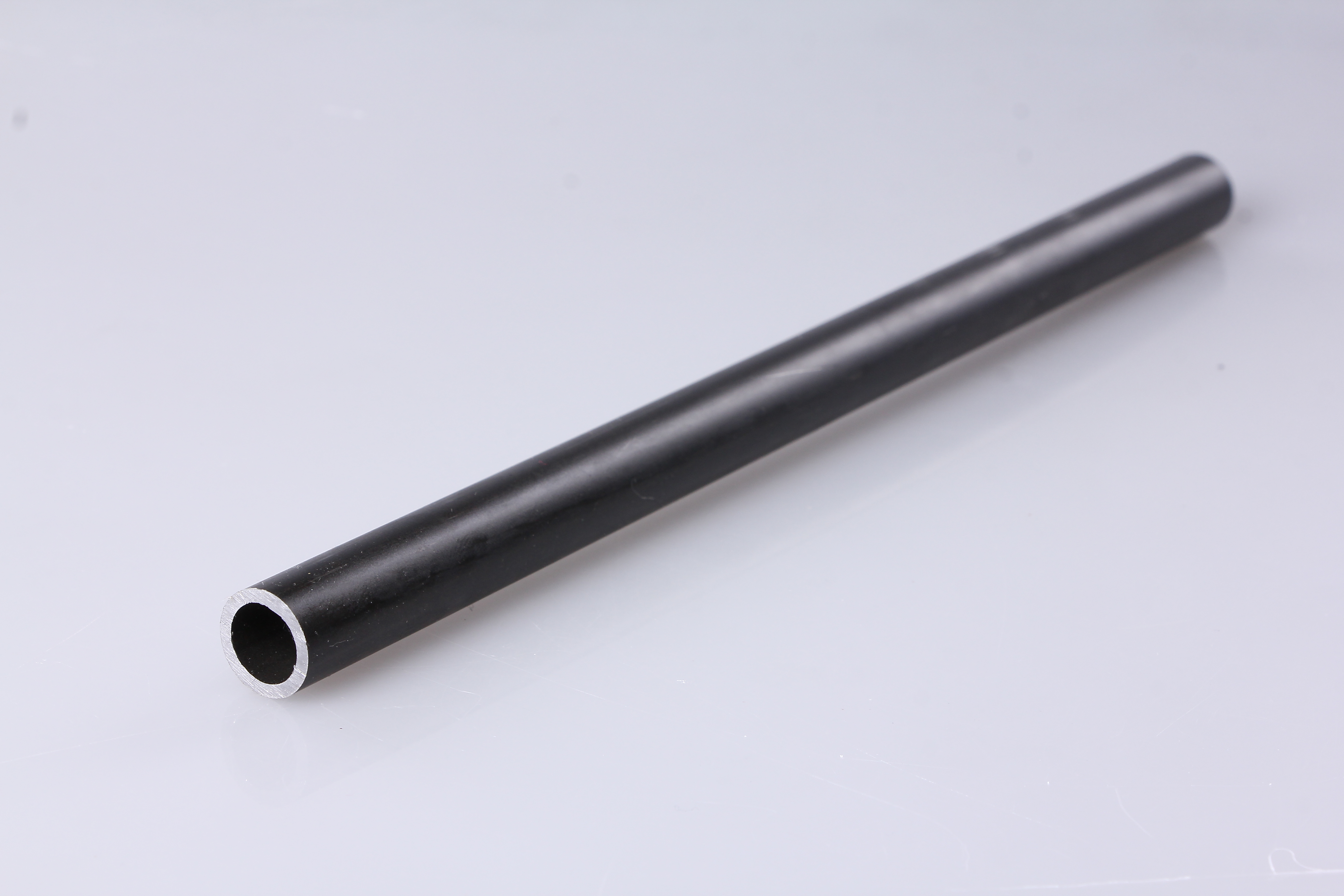 DIN1630 2mm-60mm Black Phosphated Steel Hydraulic Seamless Tube