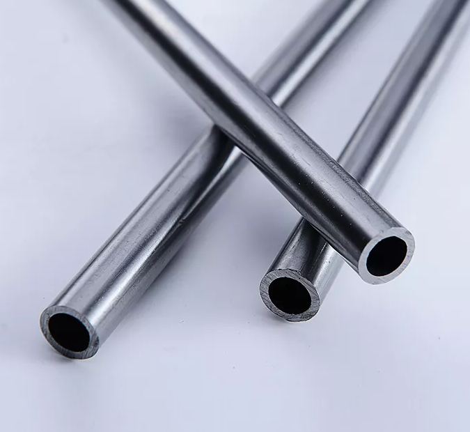 Seamless hydraulic pipes